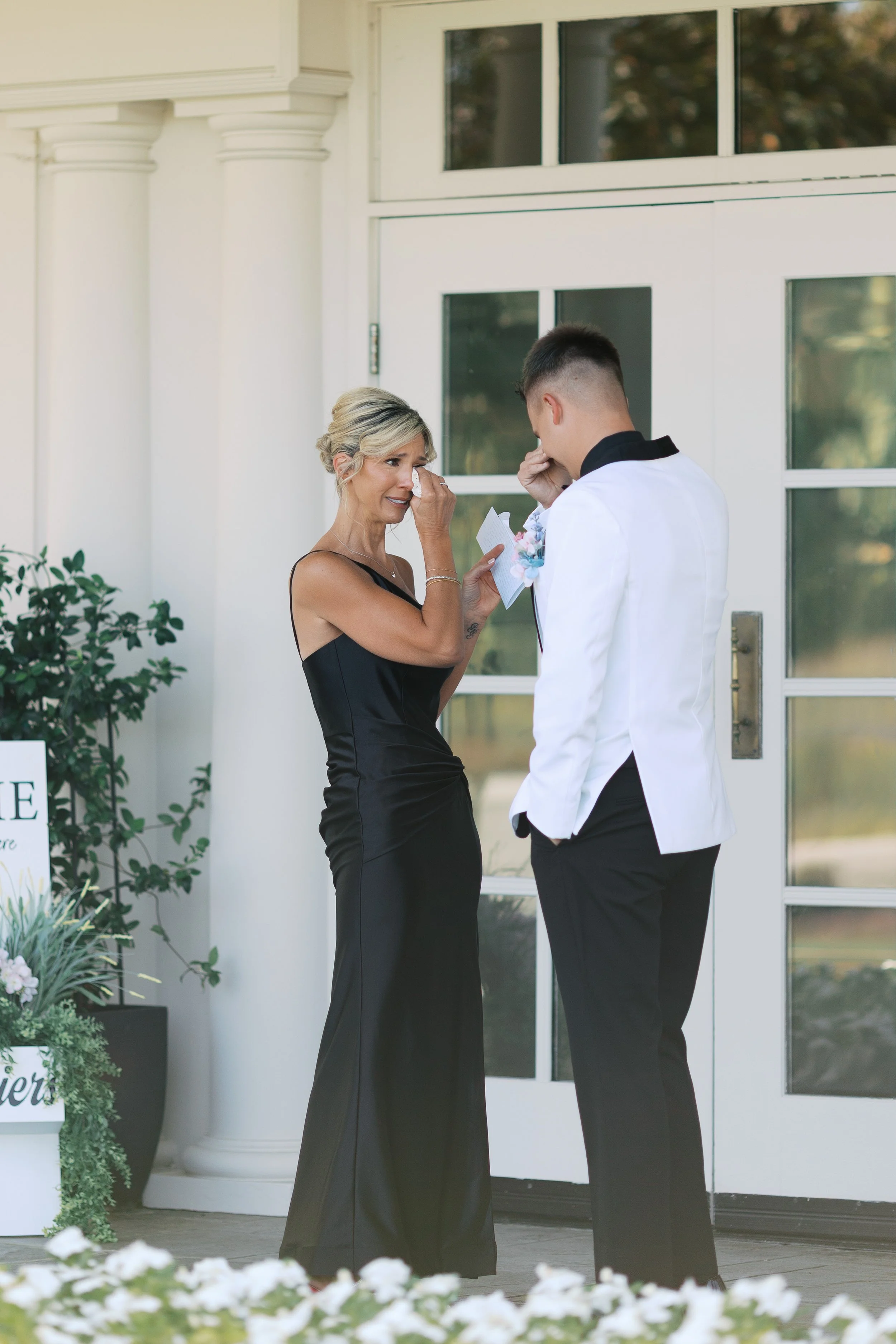 The Pepmeiers - First Looks 012.jpg