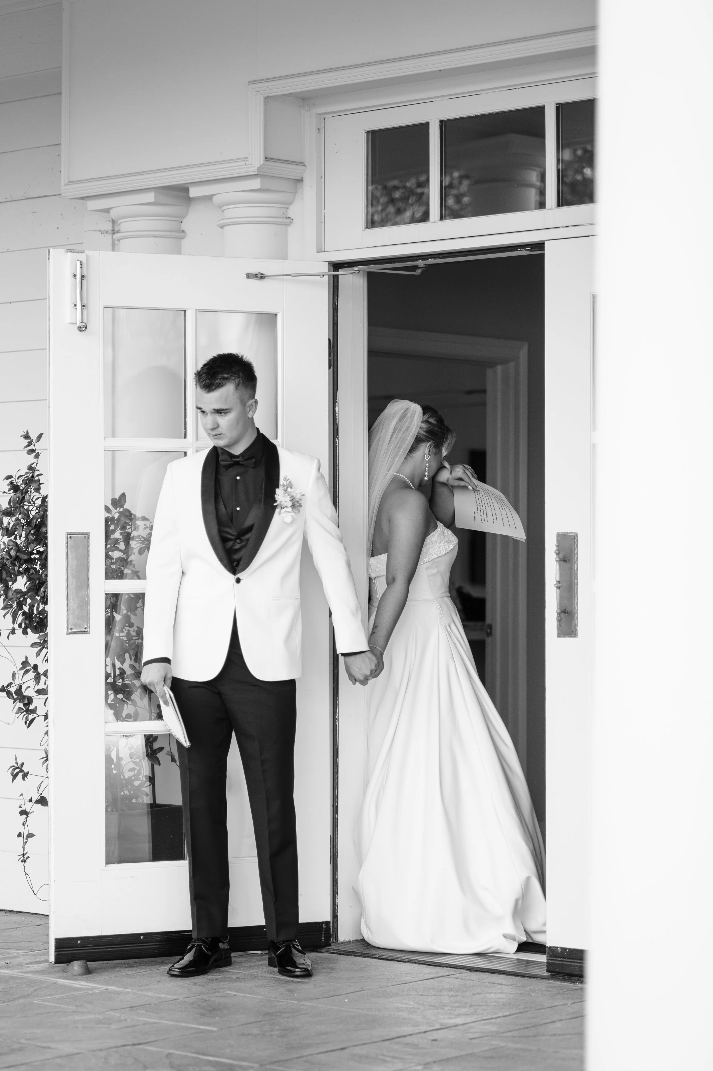 The Pepmeiers - First Looks 090.jpg