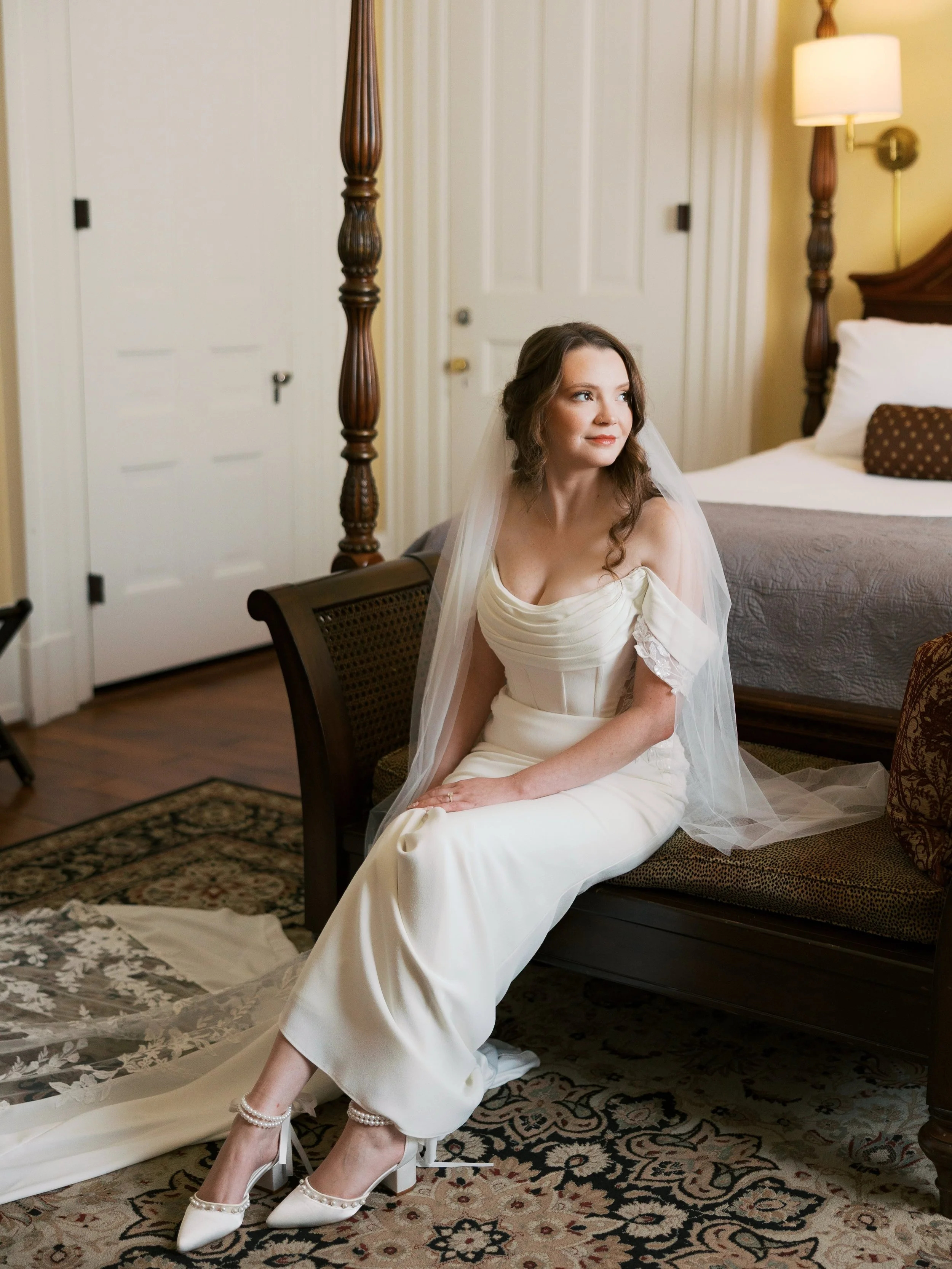 The most stunning bridals.

#louisvilleweddingphotography #indianaweddingphotographer #kentuckyweddingphotographer #wedsocietylouisville #mykentuckybride