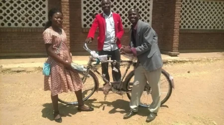 Naomi with bike.jpg