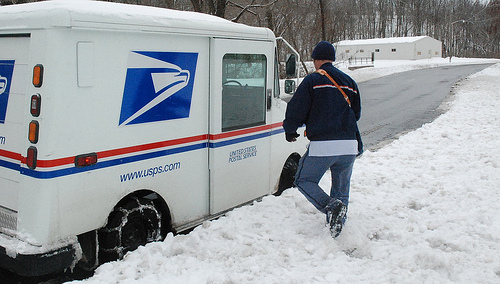 How many federal workers do you know whose wages are mostly covered by user fees? Photo by komunews .
