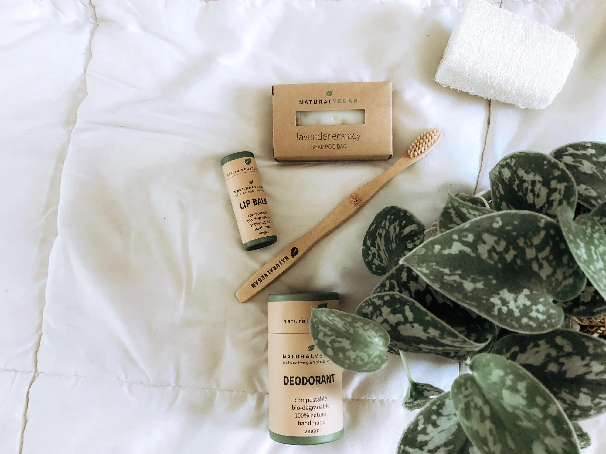 #InspiringZeroWaste for 2019 || Tackling Low Waste Living One Month at a Time (+  free downloadable calendar)