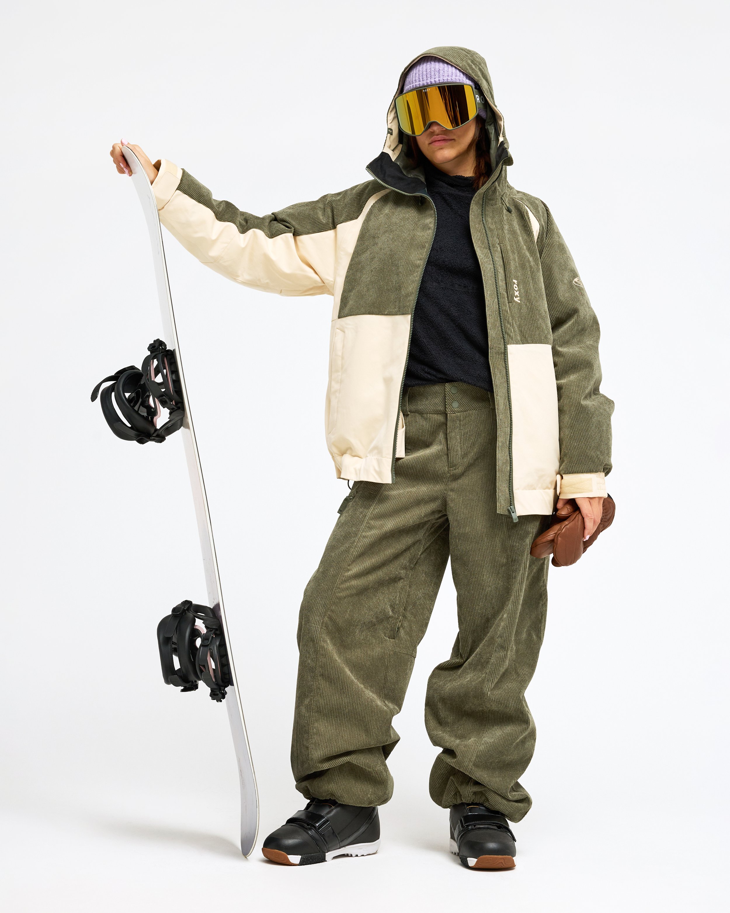 RX_263_SNOW_WORN_ERJTP03321_GQM0_frt 32.jpg