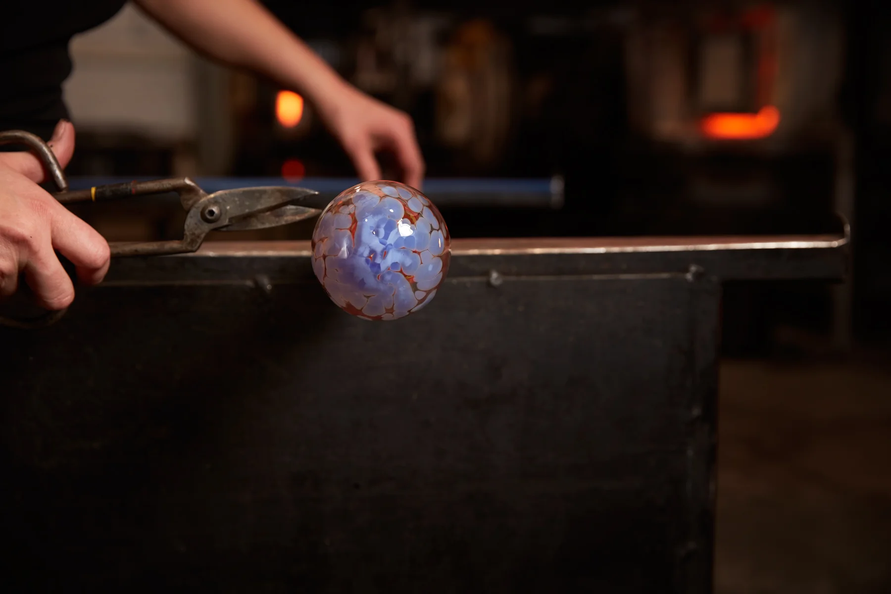 Michelle Knox, Glassblower