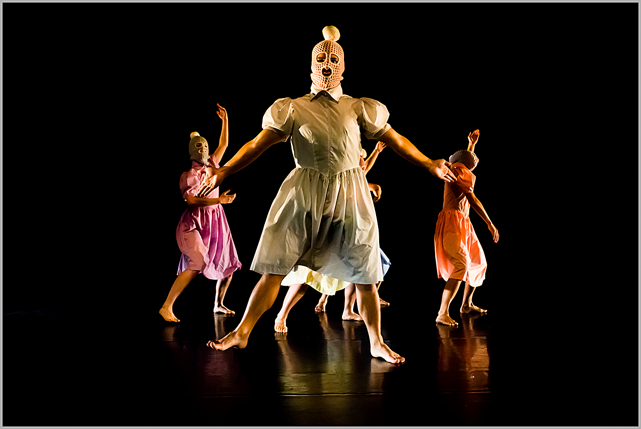 Centerfolds - Footnote NZ Dance Company