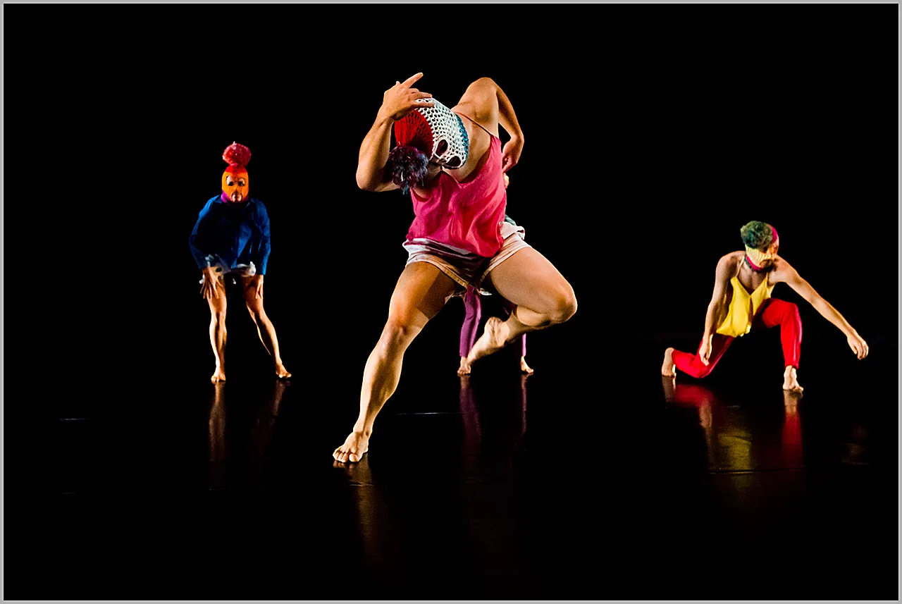 Centerfolds - Footnote NZ Dance Company
