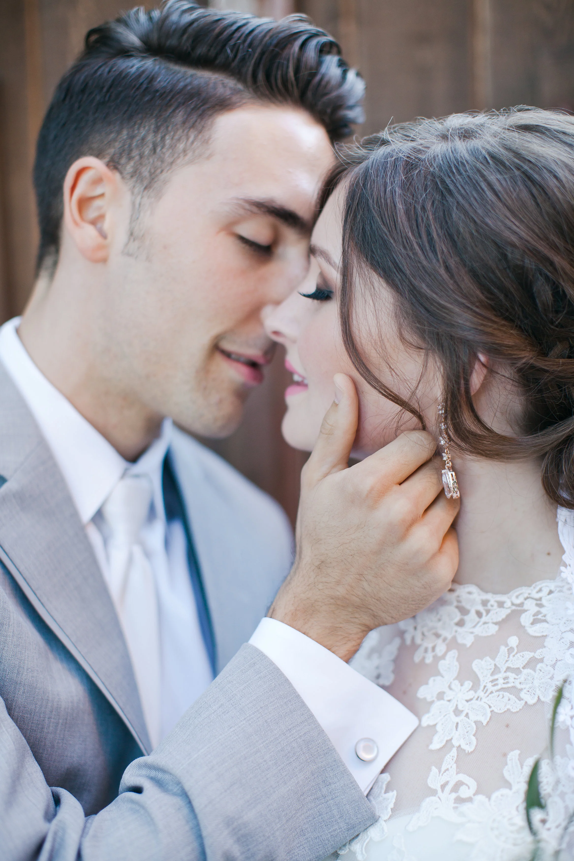 TIFFANYAMBERPHOTOGRAPHY{ADORNSTYLEDWEDDING2015}61.jpg