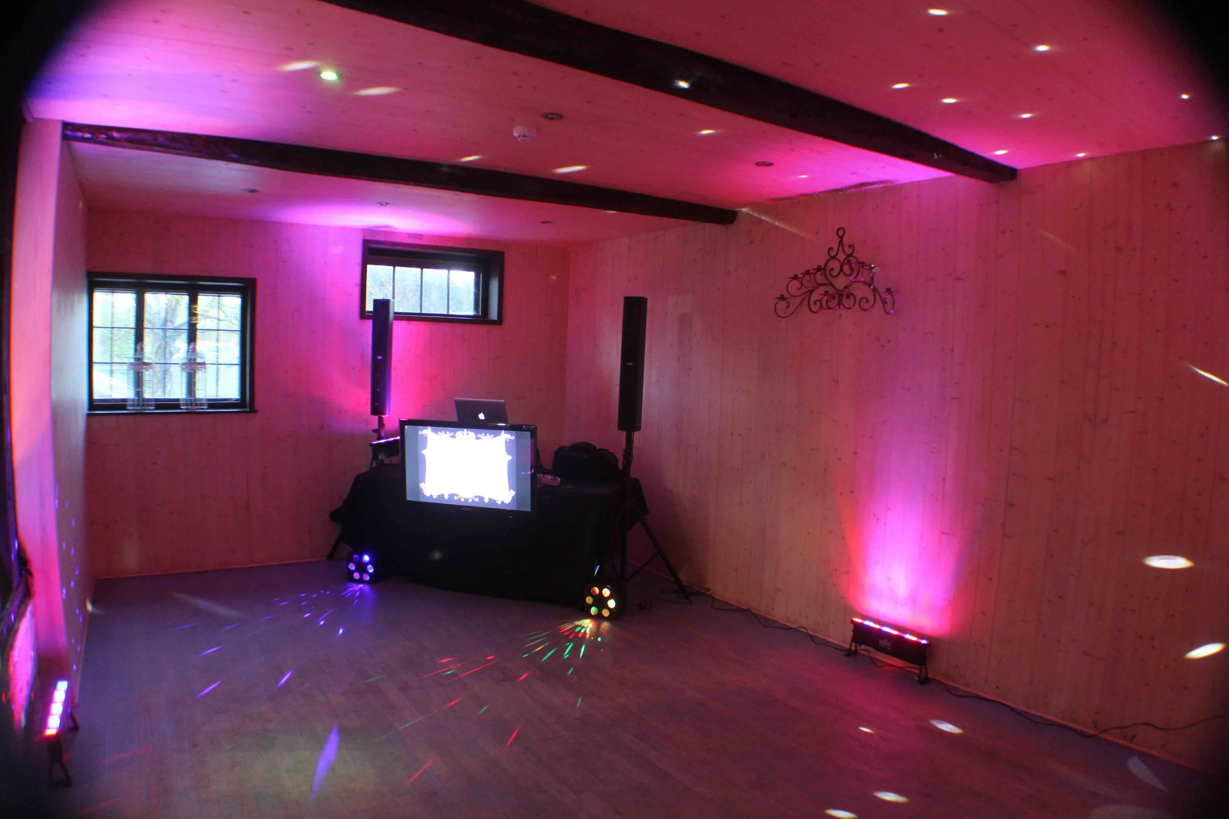 Netherwinchendon House Uplighting
