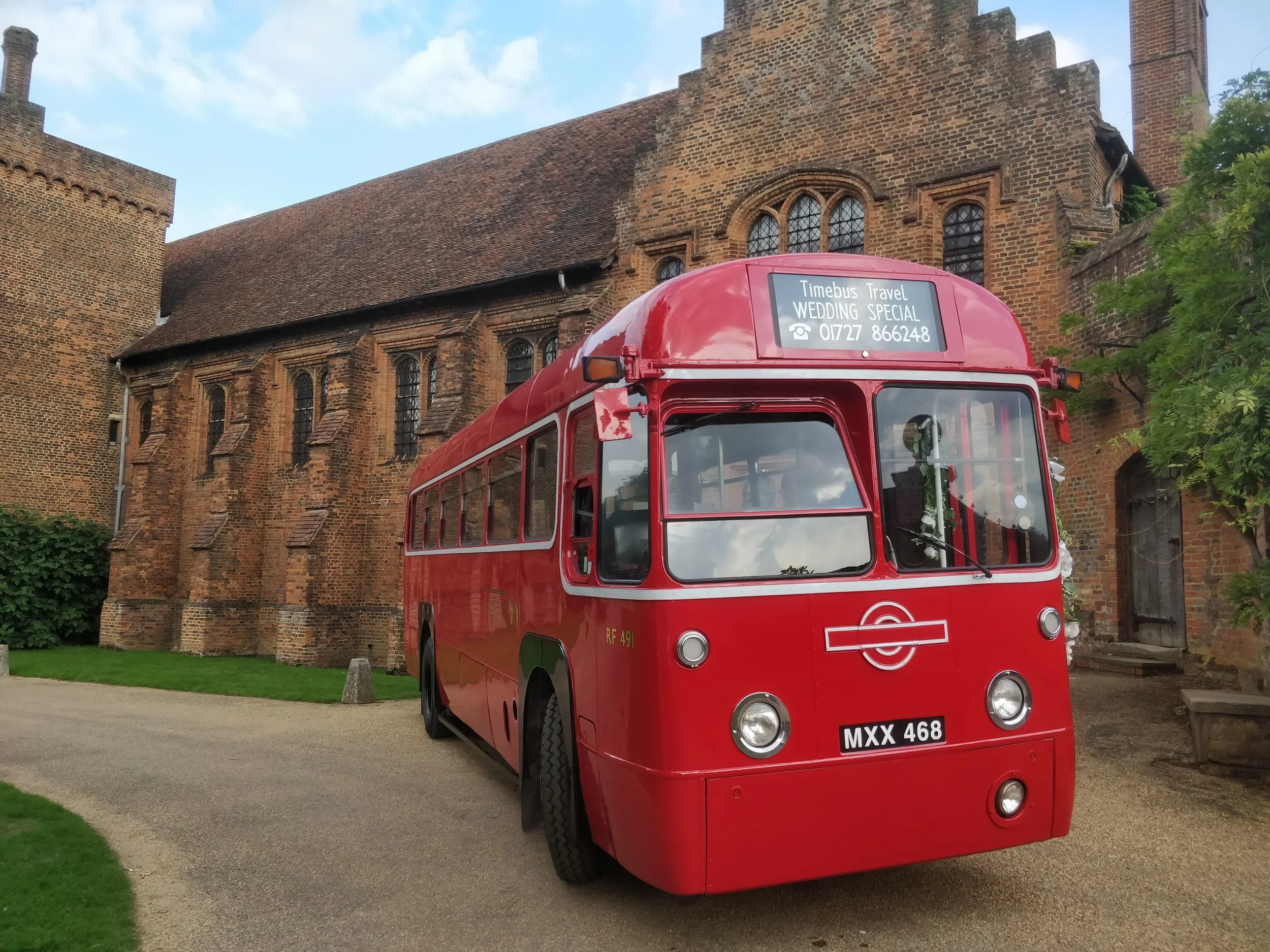 Wedding transport - wedding bus