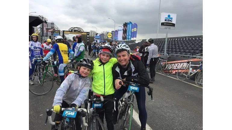 Alfie, sister Saskia and Dad Steve at Flanders