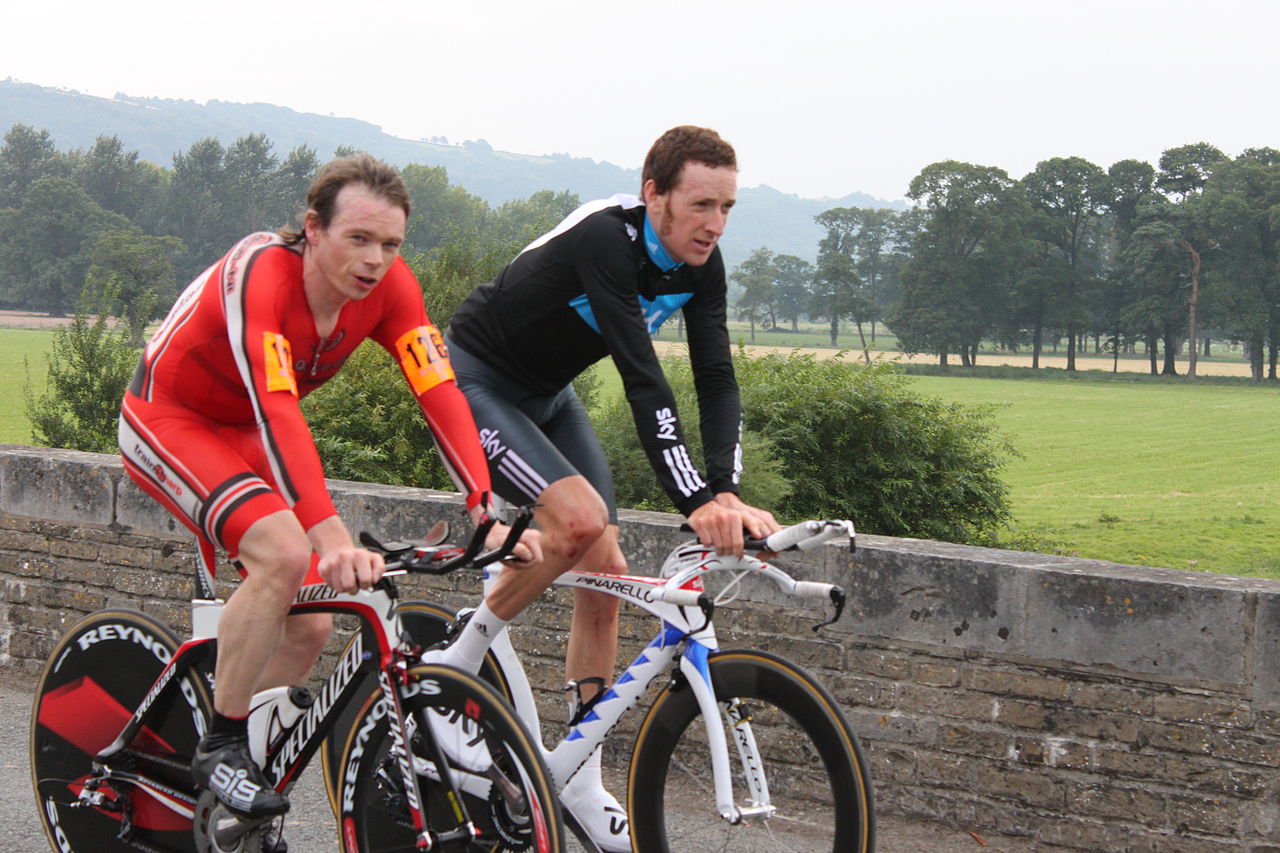 Dr Hutch and Bradley Wiggins at the 2010 National Championships