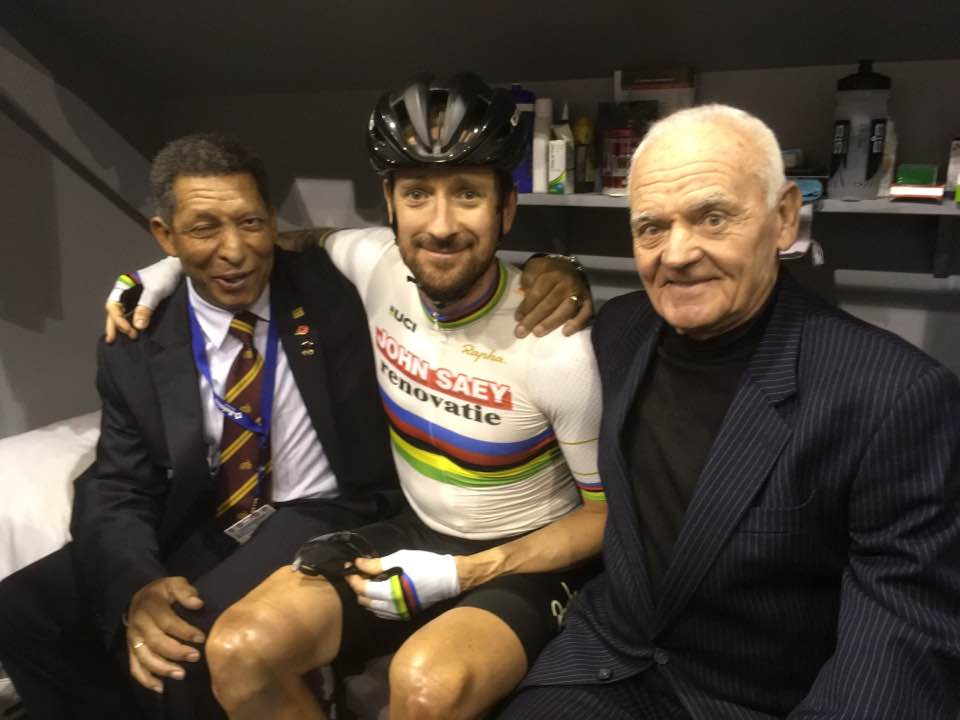 Maurice catches up with Sir Bradley Wiggins and Jeff d'Hont in the cabin at the Kuipke velodrome