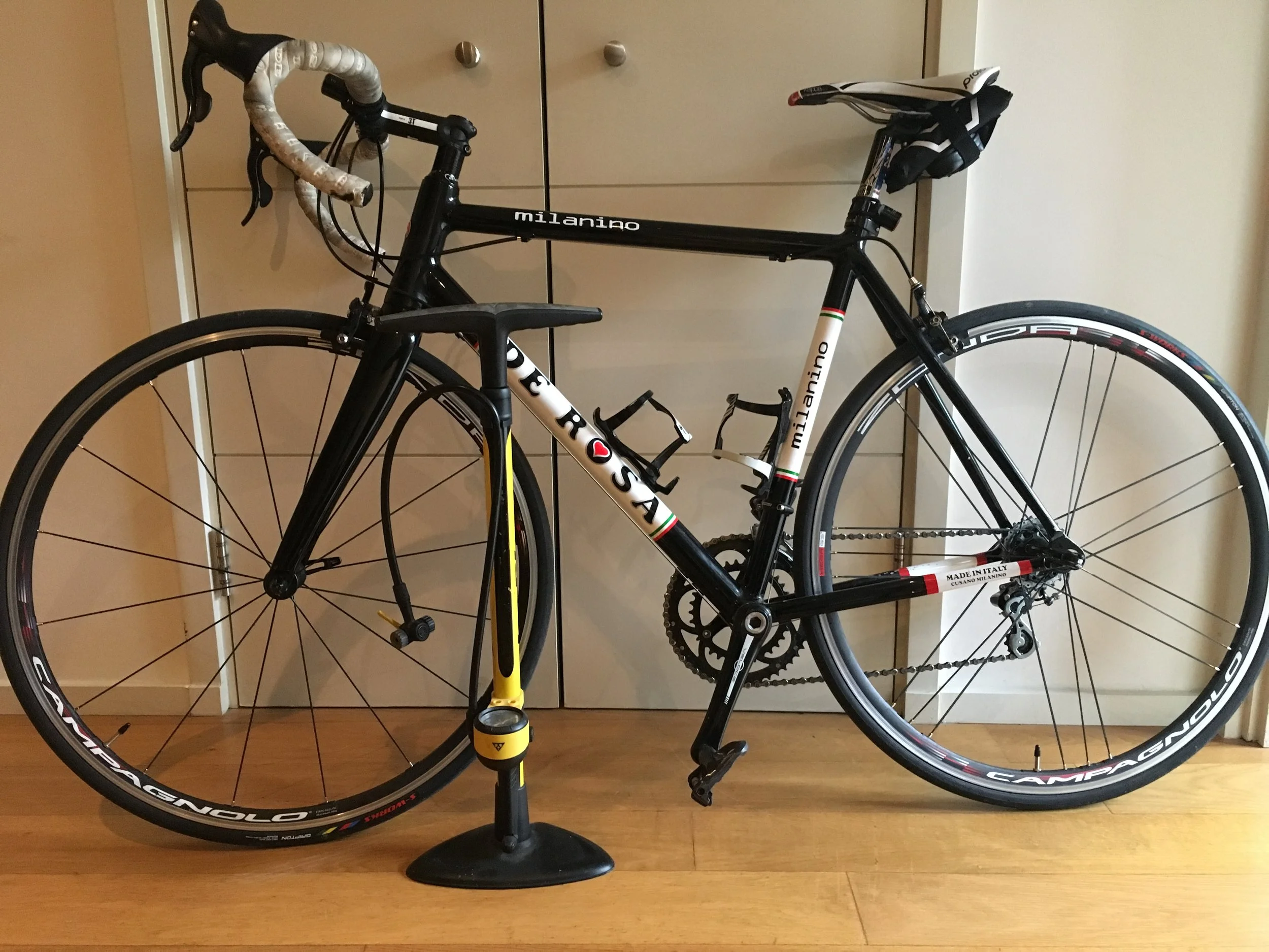 Back to the good old tried and tested conventional tyres (please excuse the bar tape!)
