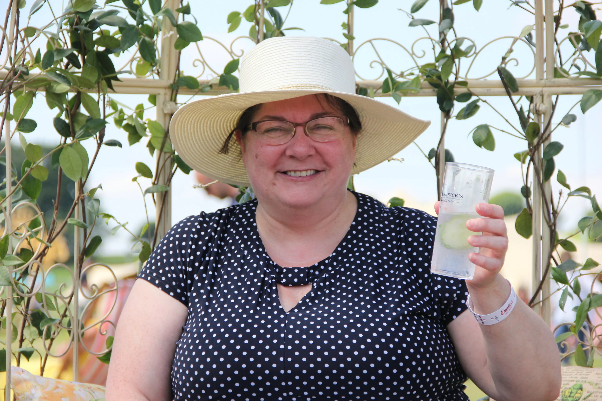 Drink gin?