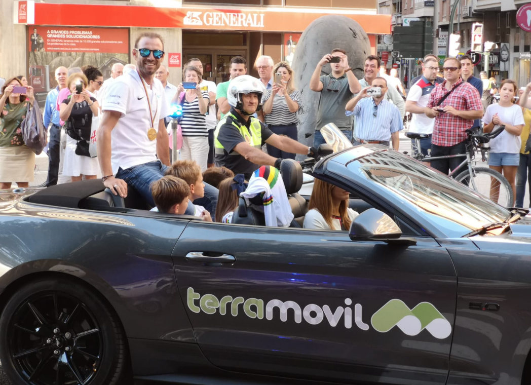 A hero’s welcome for Bala in his hometown of Murcia