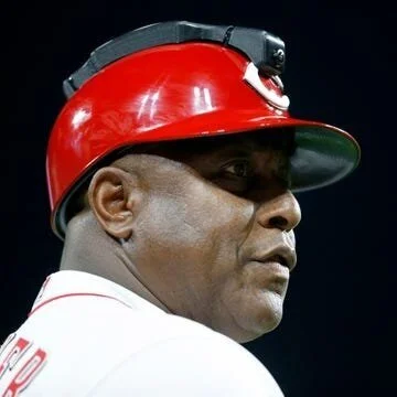 fed6a062-f74e-479c-811b-02a976bfa48e-092518RedsRoyals_17.jpg