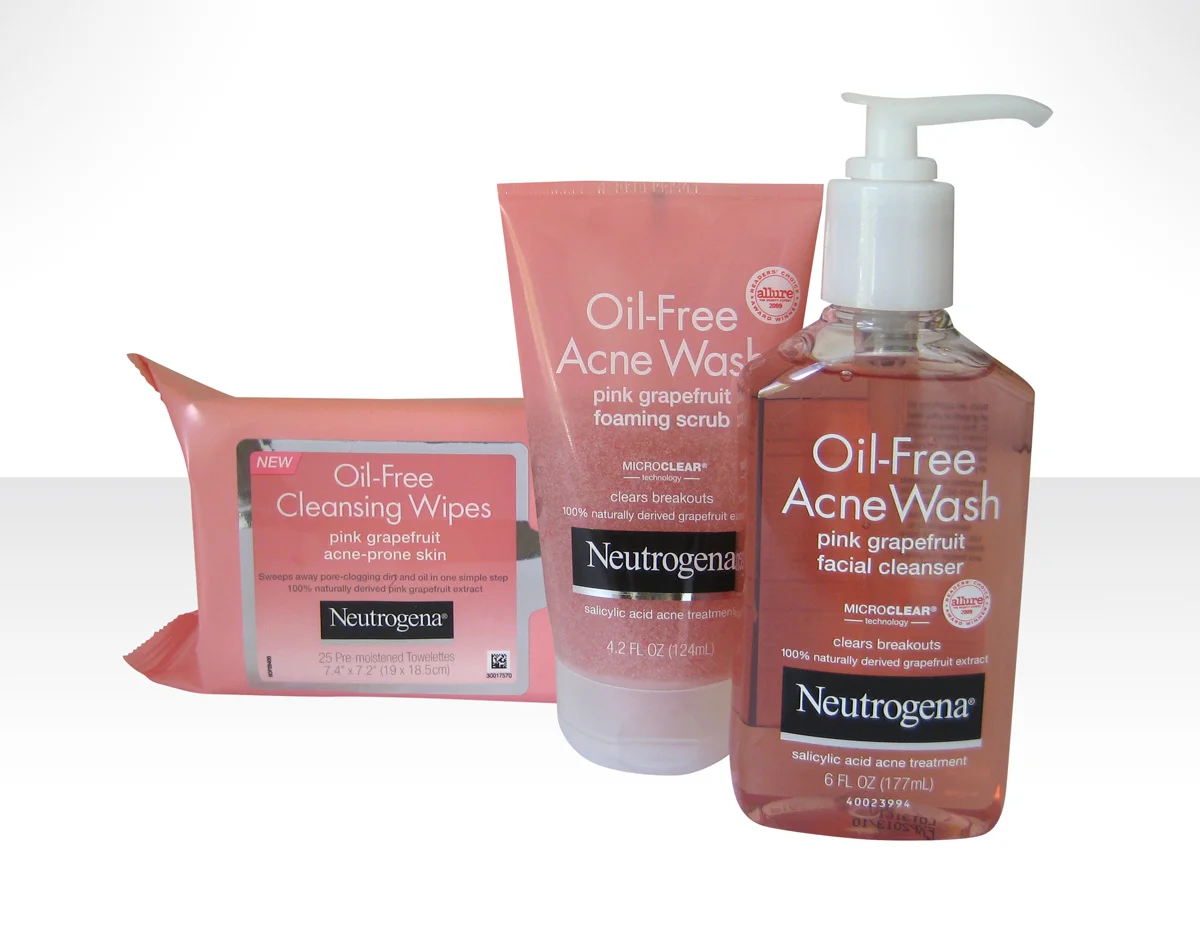 Keeping skin pretty with Neutrogena's Oil Free Pink Grapefruit Line