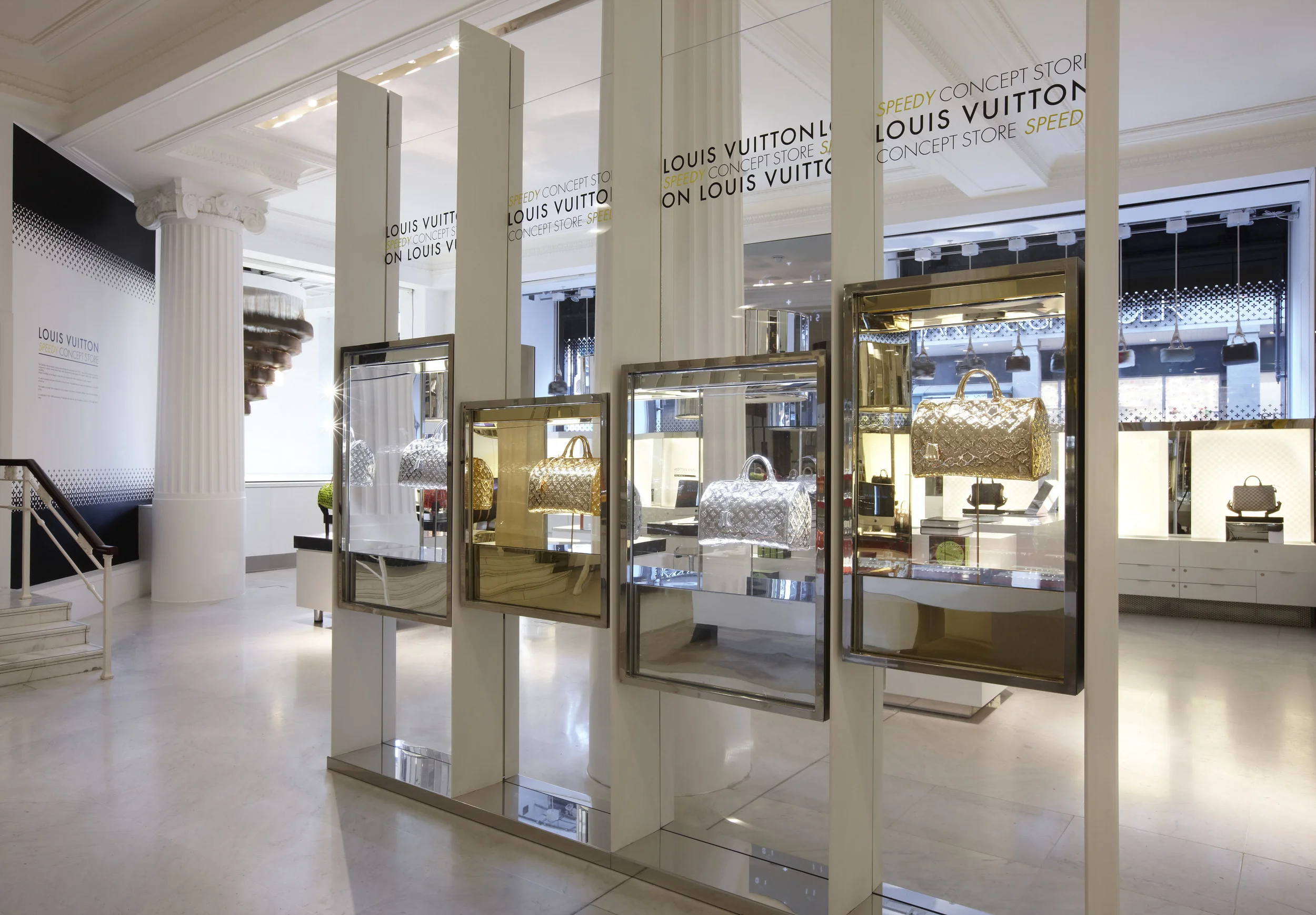 LV_SPEEDY_Selfridges_06 2009_2.jpg