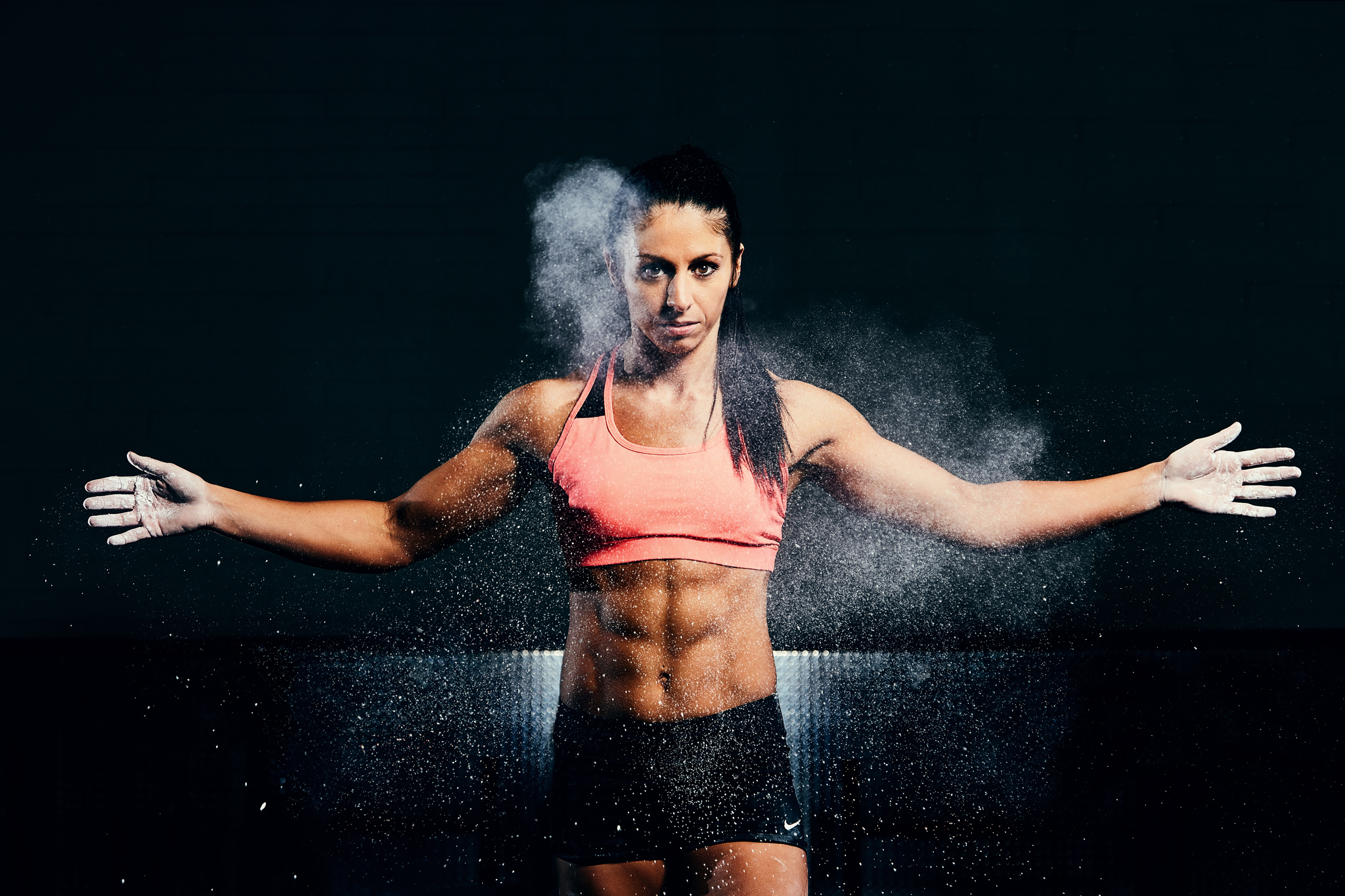 Fitness Competitor Photoshoot - chalk clapping - April Bleicher