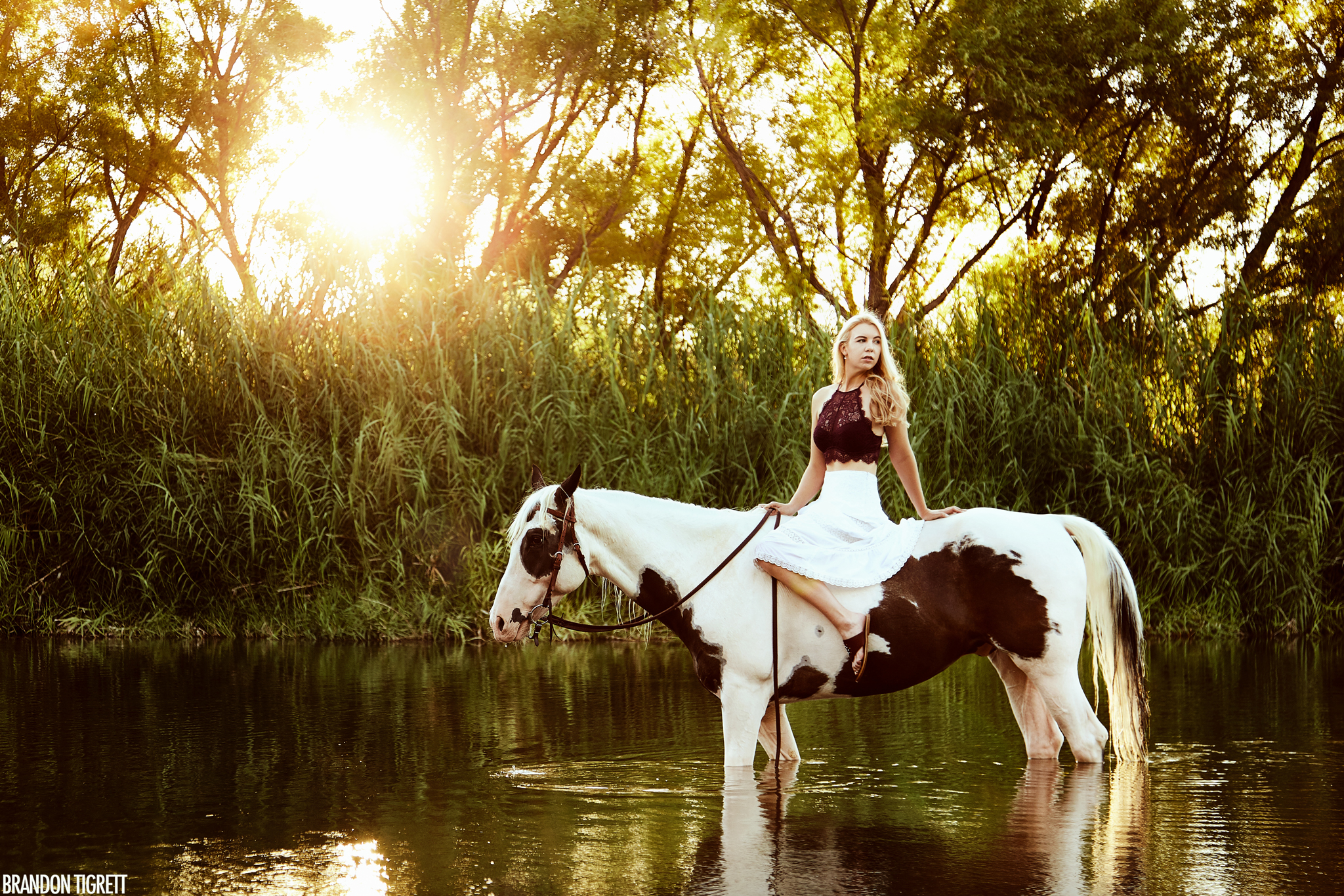 Alex Bauwens Mounted Archer - Arizona Lifestyle Model - Artist