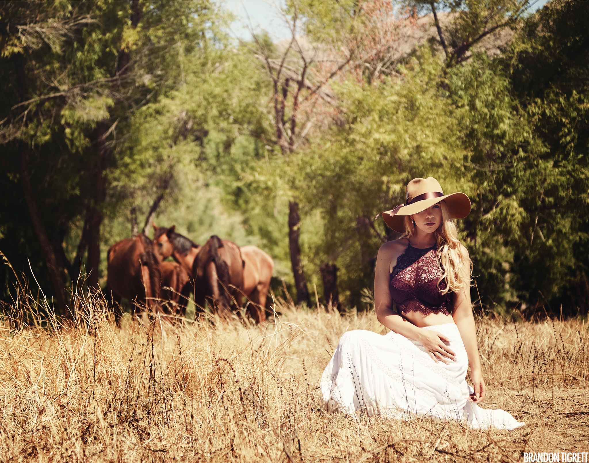 Alex Bauwens Mounted Archer - Arizona Lifestyle Model - Artist