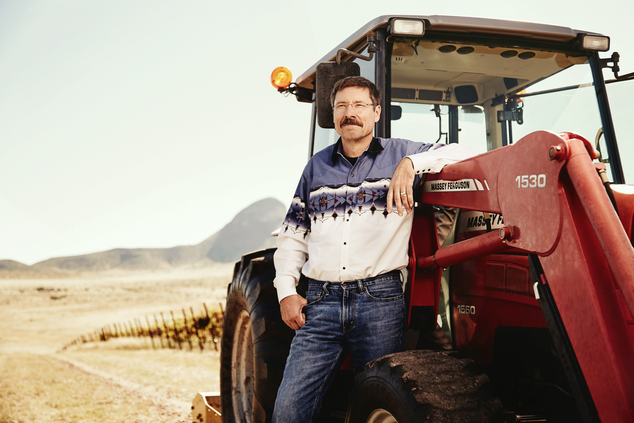 Phoenix Commercial Portrait Photographer - FarmLife Magazine