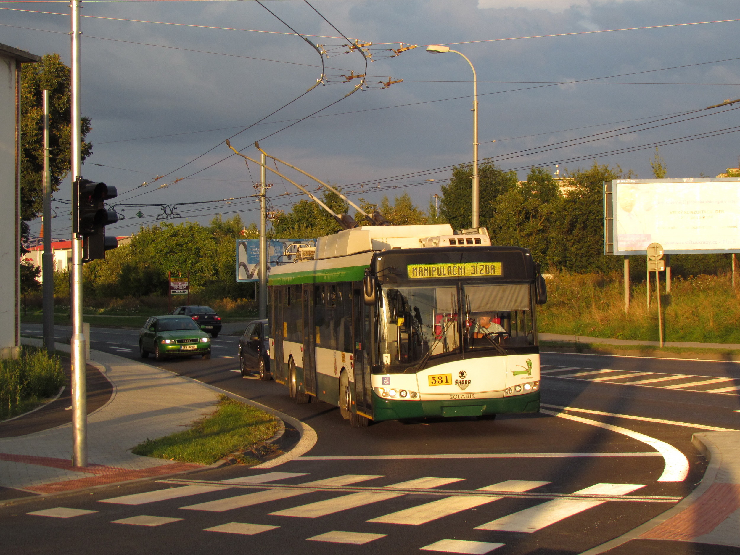 Škoda Electric uzavřela rámcovou smlouvu na dodávku až 30 trolejbusů na jaře 2015. V roce 2016 bude na jejím základě pořízeno osm nových vozidel Škoda 26 Tr-Solaris. (foto: Zdeněk Kresa)