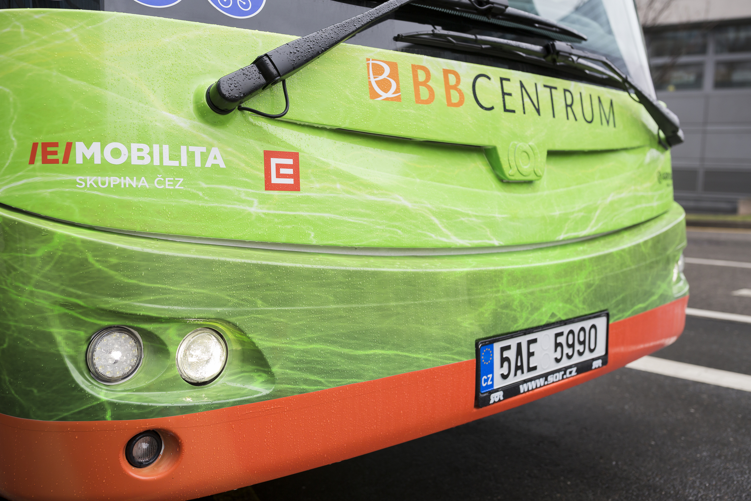 Elektrobusy byly pořízeny v provedení s designem Ing. arch. Patrika Kotase. (foto: ARRIVA PRAHA)