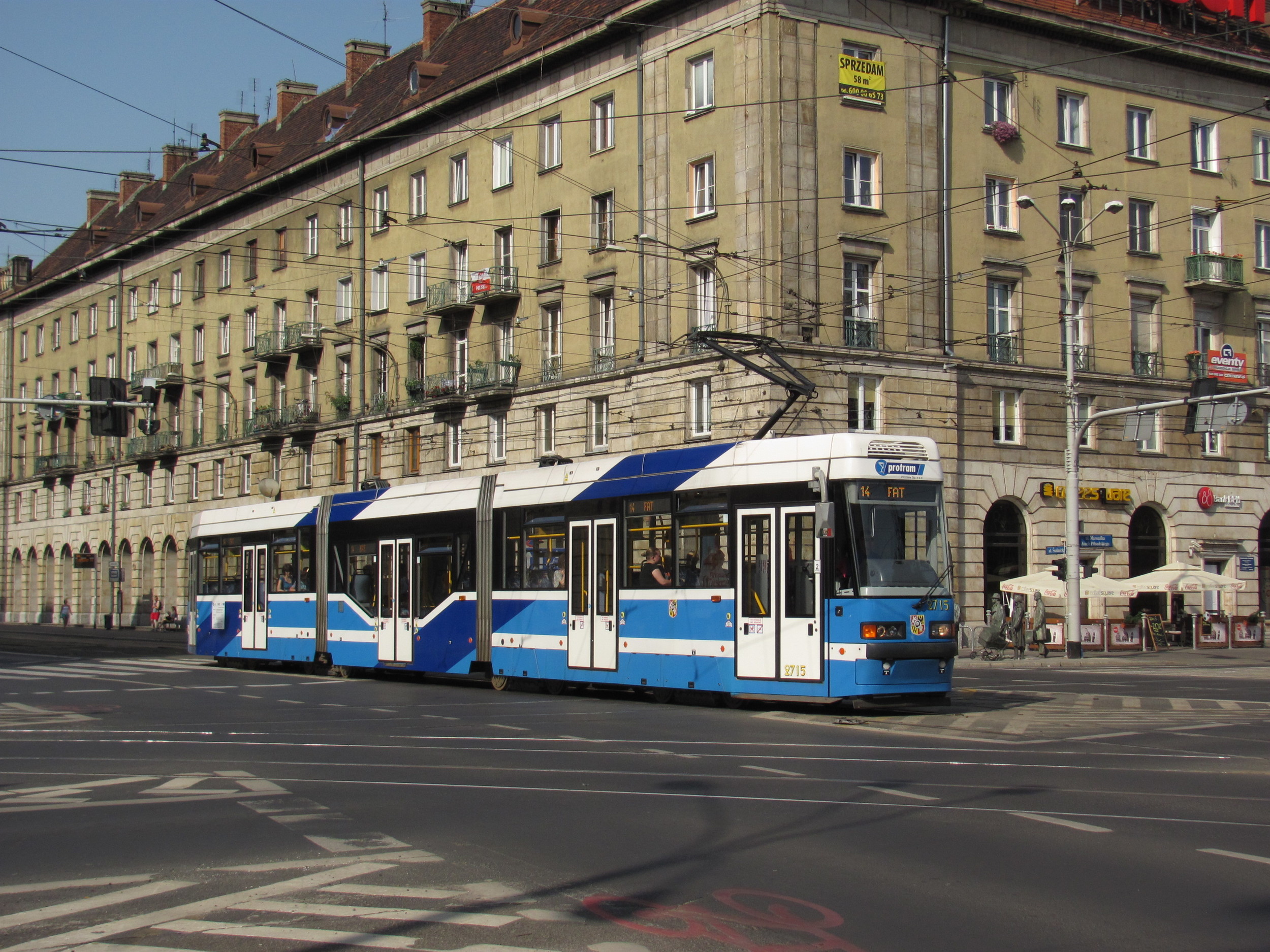 Produkci závodu tvořily od počátku hlavně dodávky pro MPK Wrocław. Na snímku je vůz PROTRAM 205 WRAS. (Ing. Filip Jiřík)