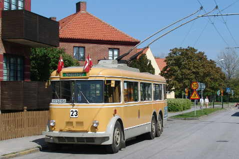 Trolejbus sloužící původně na lince spojující Kodaň s Gentofte je možné obdivovat v muzejních sbírkách. (zdroj: Muzeum Skjoldenæsholm)