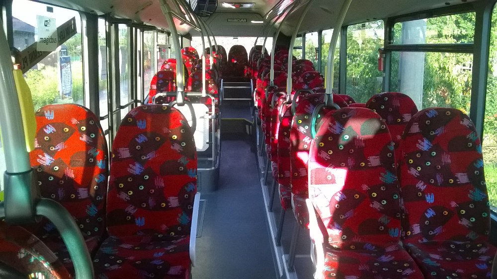 Pohled do interiéru autobusu Neoplan N4416 CNG, který byl nasazován na linky MHD v Kroměříži. (foto: Magic Bus)