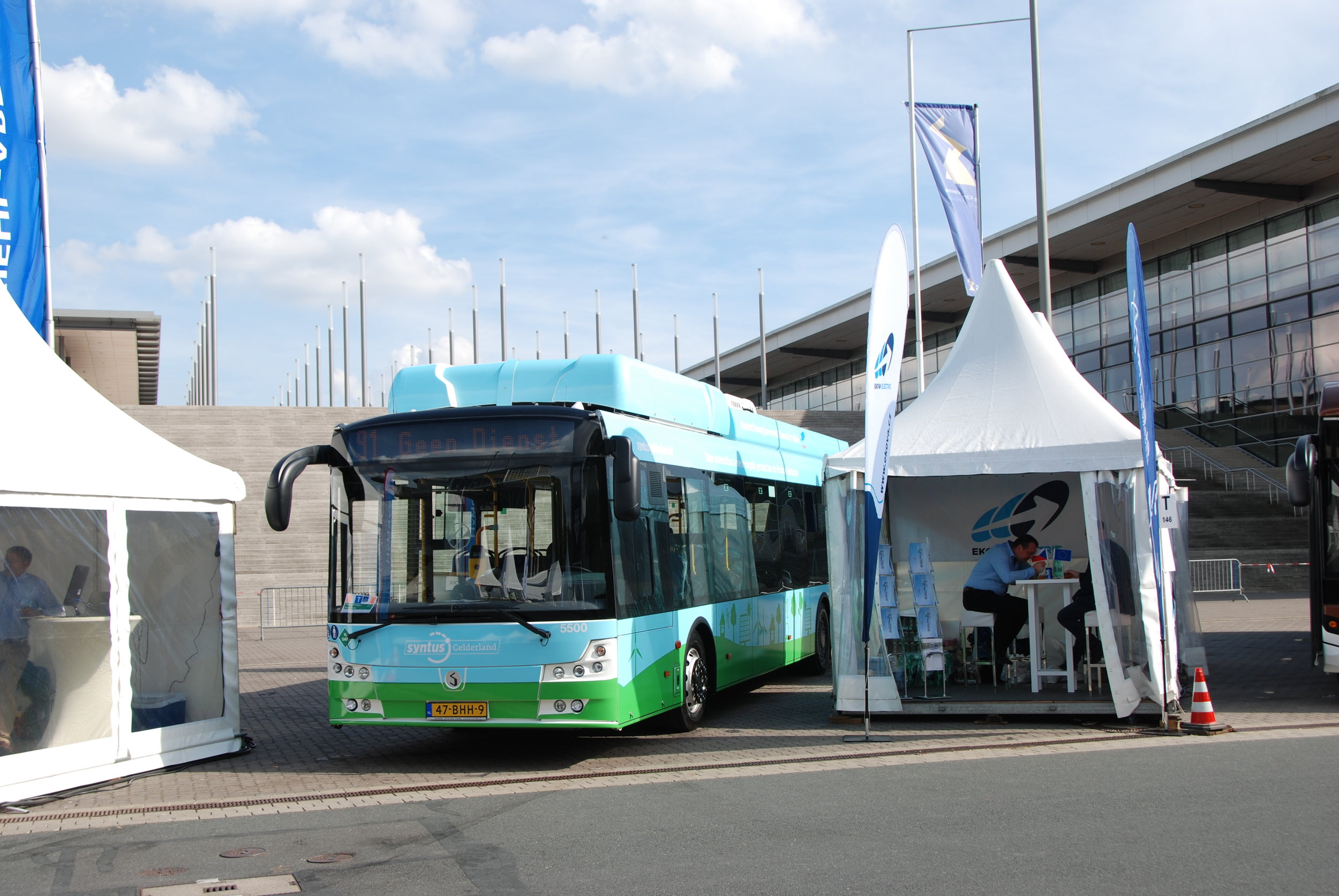 Autobus Solbus na stánku společnosti Ziehl-Abbeg. (foto: Libor Hinčica)