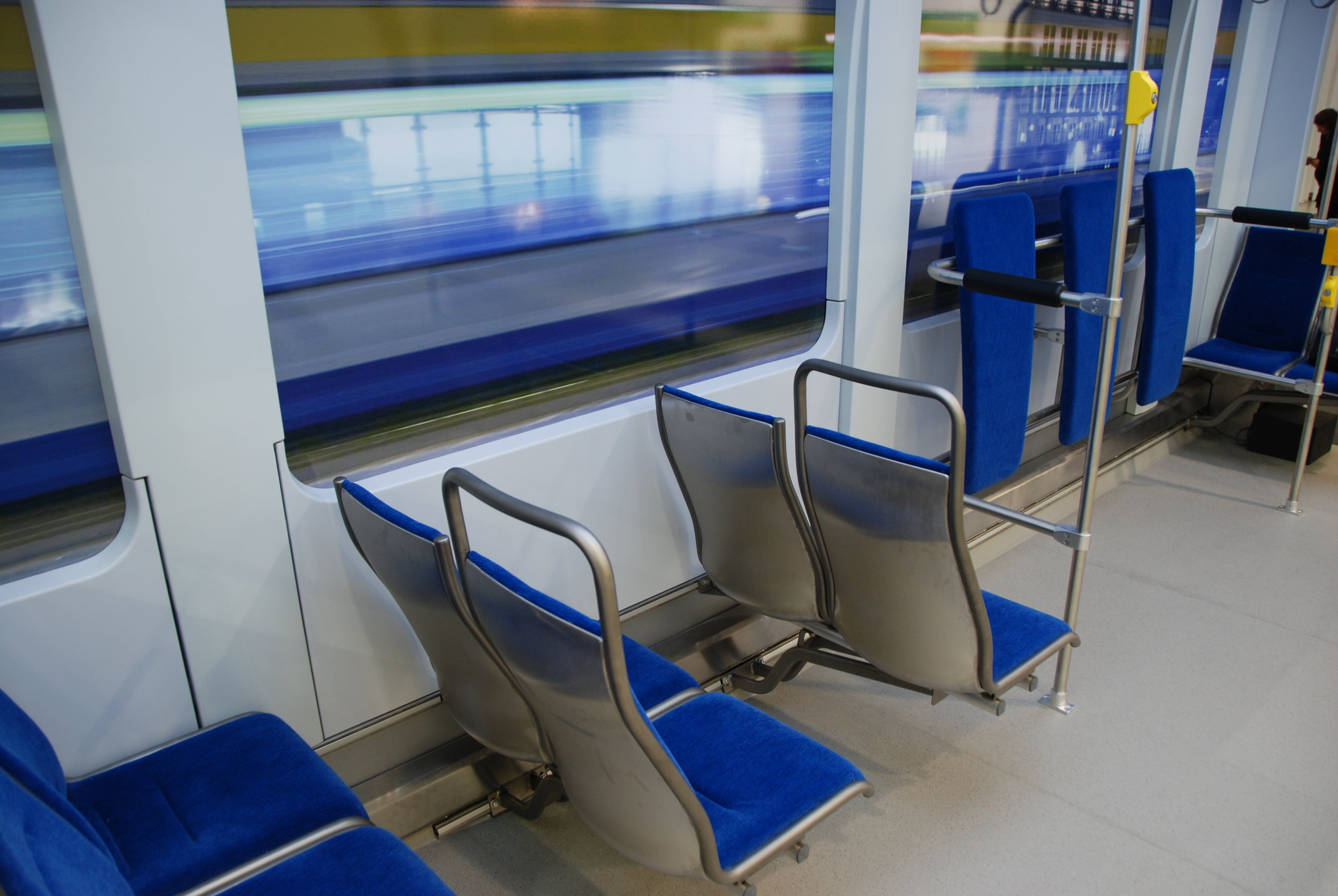 Pohled do makety interiéru vozu Tramino pro Lipsko na veletrhu InnoTrans. (foto: Libor Hinčica)