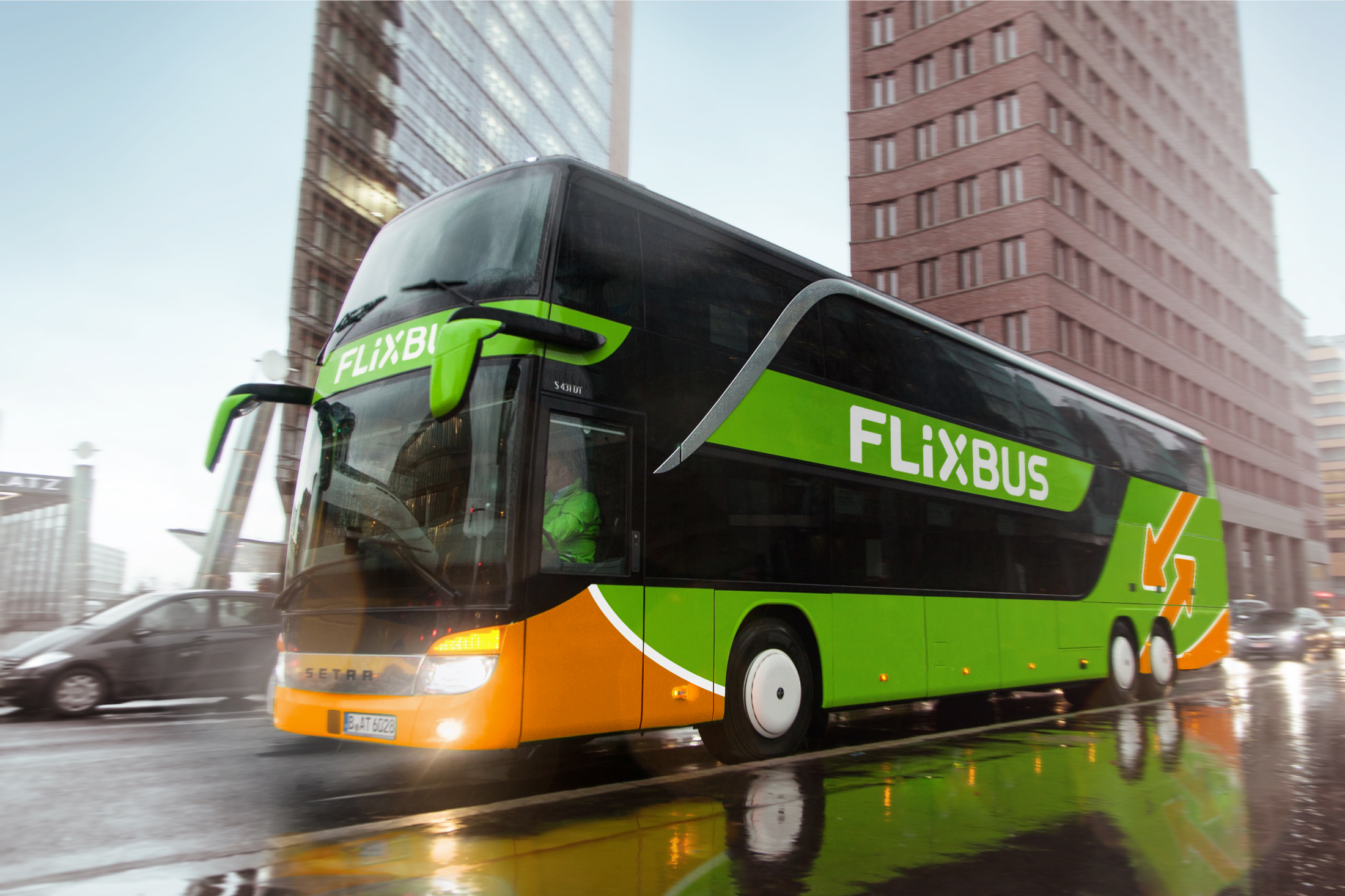 Setra S431DT dopravce FlixBus. (foto: FlixBus)