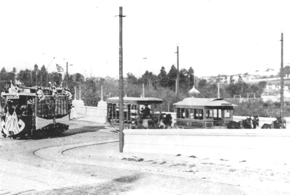 V červnu 1907 zahajovaly provoz elektrické tramvaje La Transatlánticy. (zdroj: archiv Marcelo Benoit)
