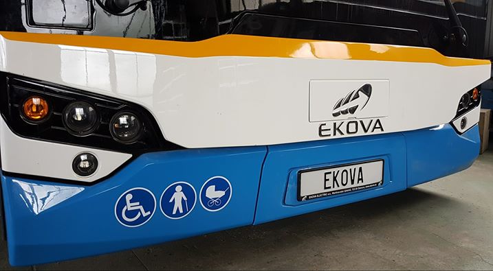Doposud jediná fotografie uvolněná Ekovou Electric v souvislosti s novým trolejbusem představovala pouze jeho čelo, resp. jeho část. (foto: Ekova Electric)