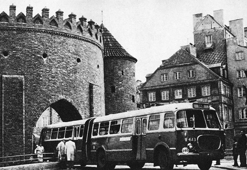 Ještě jeden pohled na vůz Jelcz AP-02. (zdroj: myntransportblog.com)