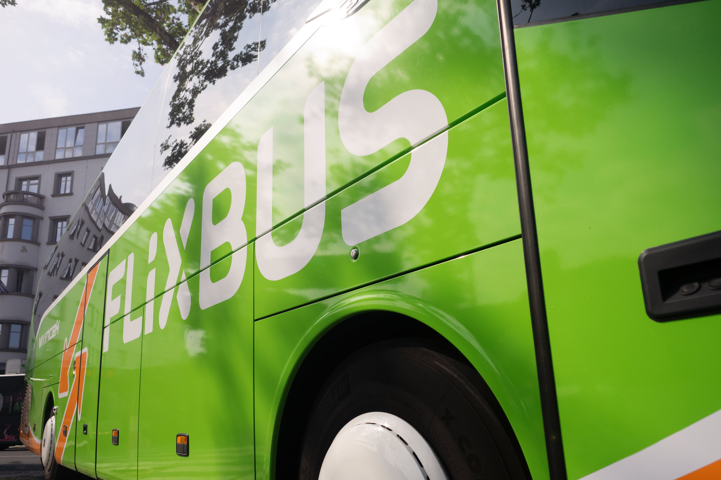 Síť autobusových linek se rozšiřuje, databanka fotografií určená pro novináře prozatím ne, a tak přikládáme tradiční ilustrační foto společnosti. (zdroj: FlixBus)