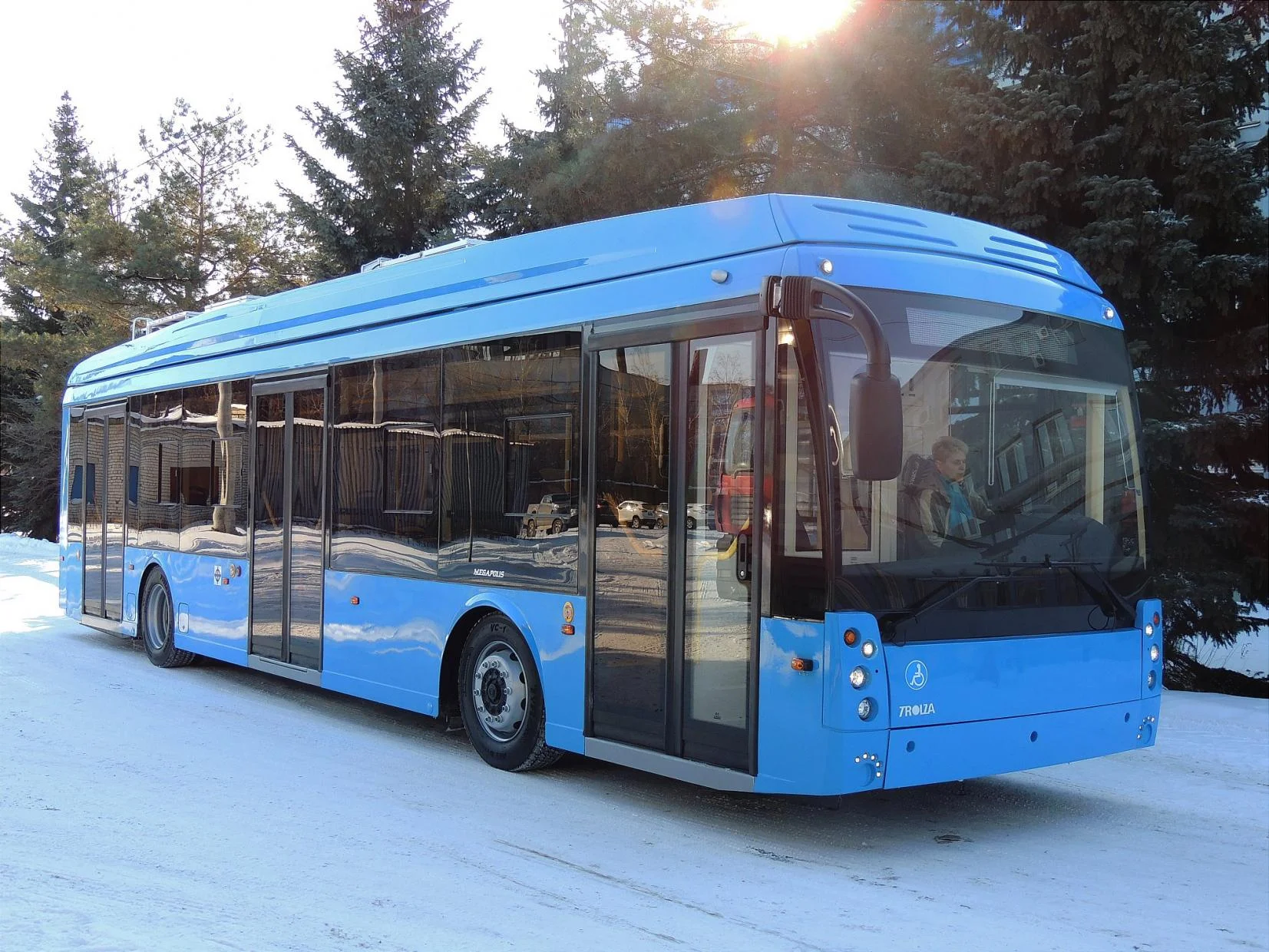 Parciální trolejbus Trolza Megapolis. (zdroj: UITP)