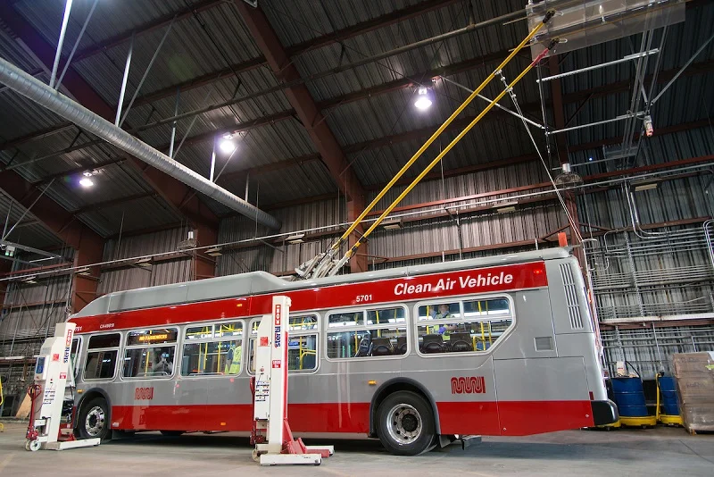 Pohled na první vůz pro San Francisko. Celkem jich město objednalo již 185. (foto: SFMTA)