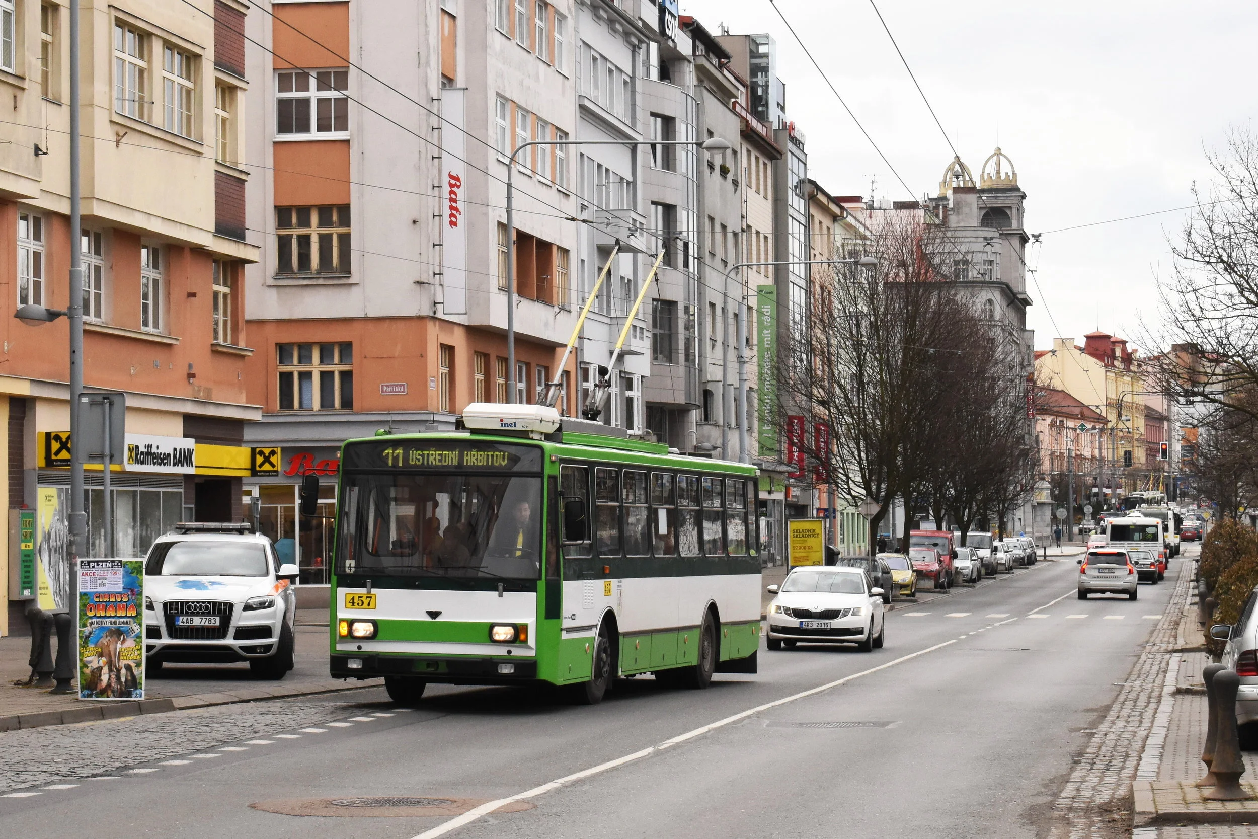 Trolejbus Škoda 14 Tr ev. č. 457 dojezdil dne 29. 3. 2018 na lince číslo 11. Fotografie pochází z posledního dne provozu. (foto: Zdeněk Kresa)