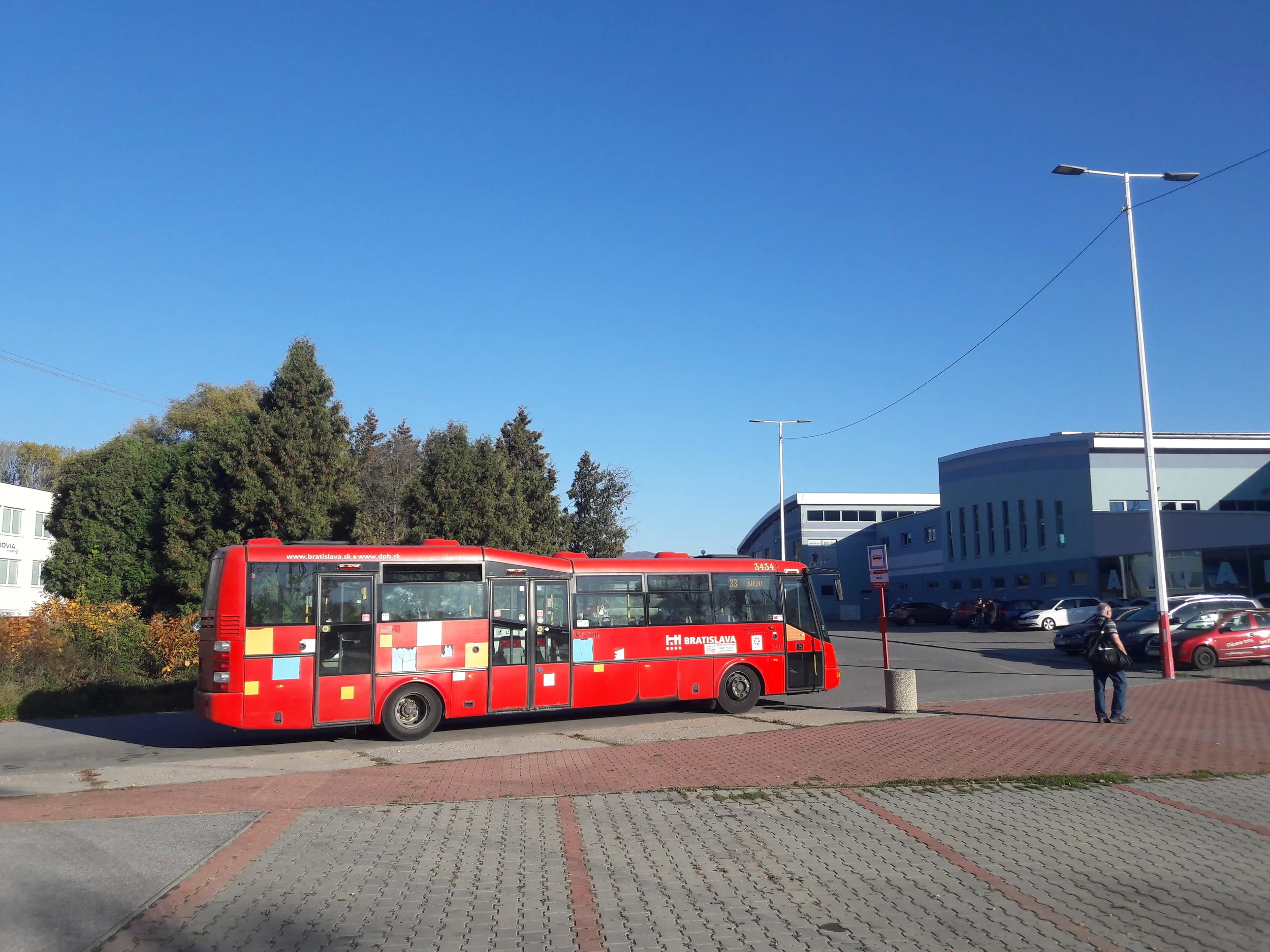 Konečná Delňa u akvaparku.