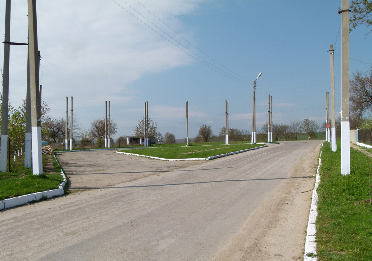 Ostatky na jižním konci Solonceni z května roku 2011.
