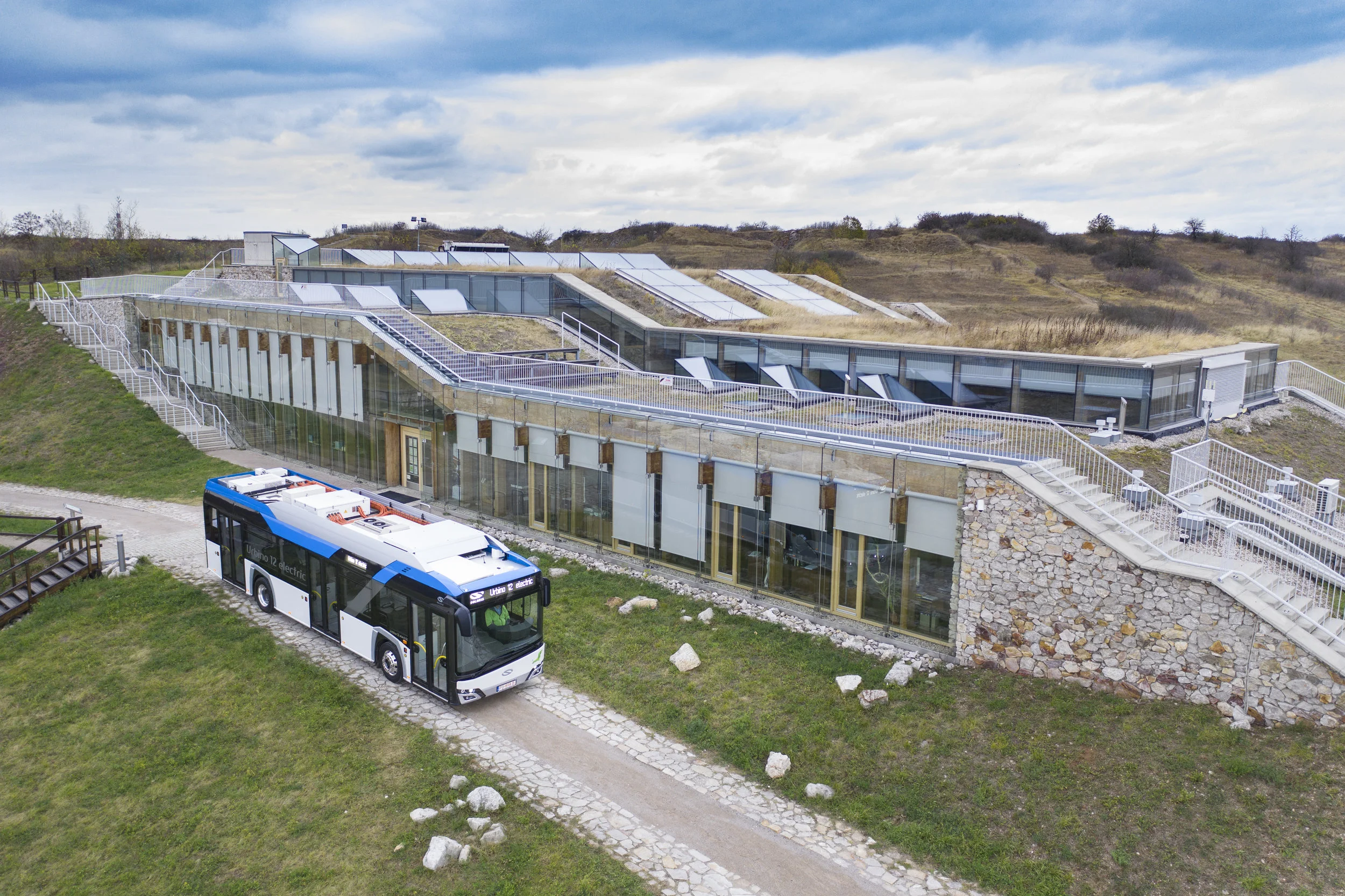 Solaris Urbino 12 electric na propagačním snímku výrobce. (foto: Solaris Bus & Coach)