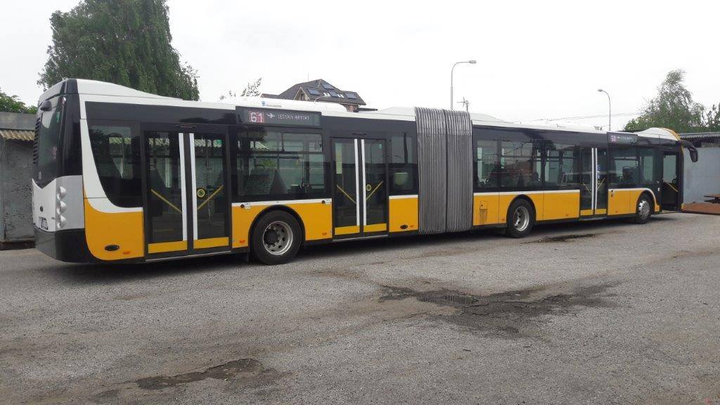 Autobus má na délku 18,75 m. (foto: DPB)