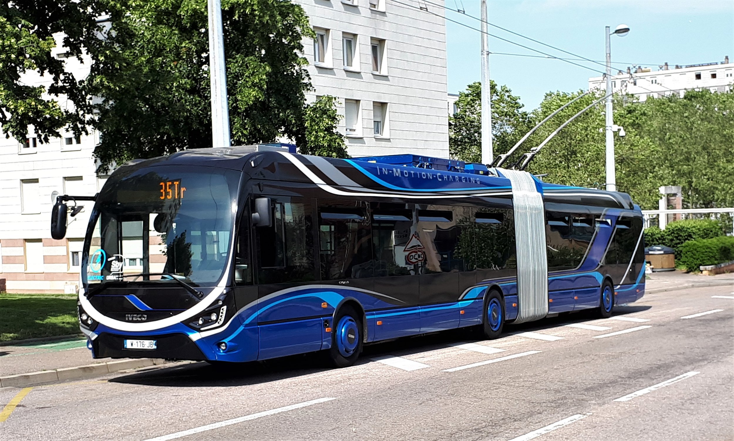 Trolejbus Škoda 35 Tr/Iveco Crealis během zkoušek v Nancy. (foto: Iveco Bus)