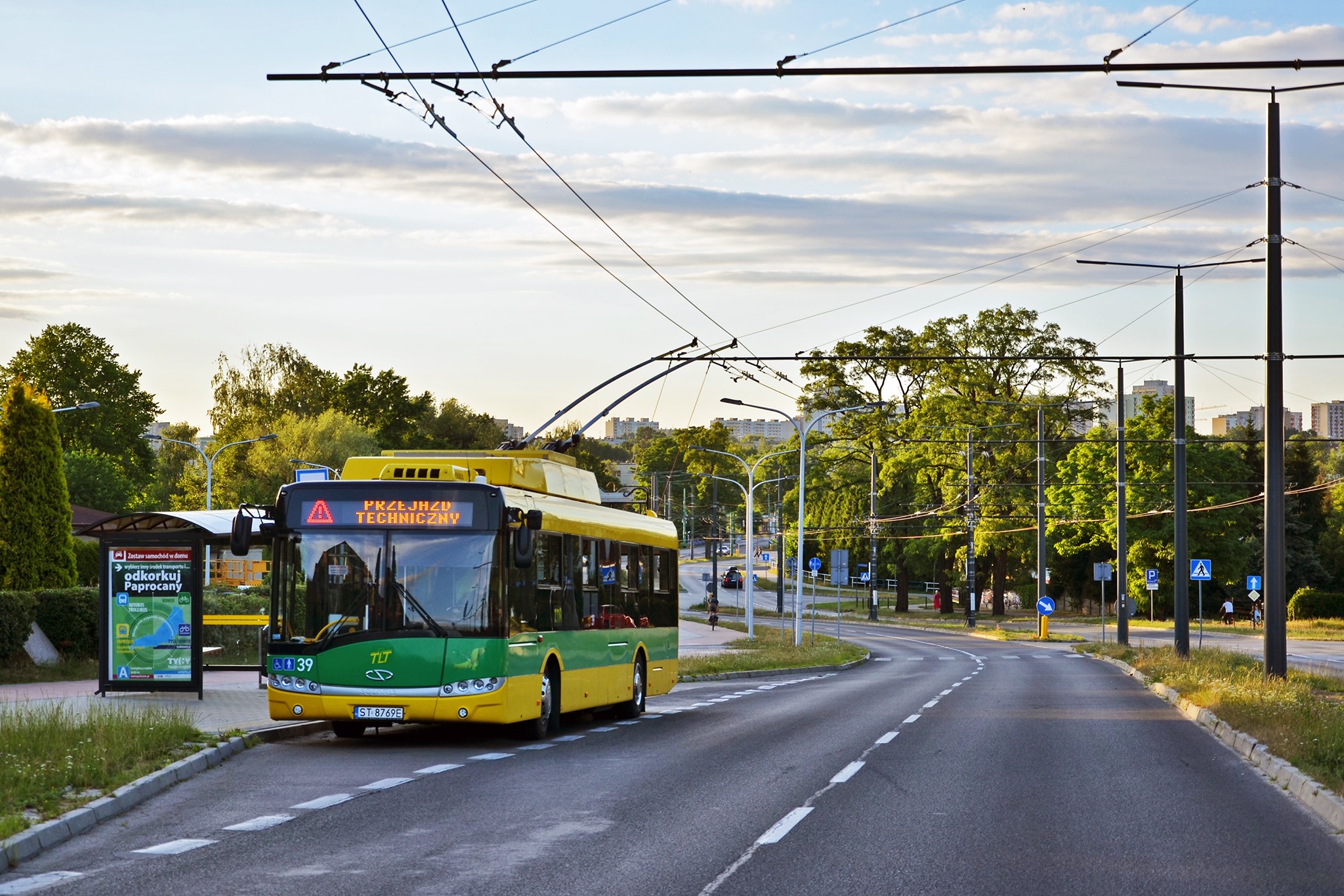 Tyskie Linie Trolejbusowe se pochlubily sérií snímků z prvních jízd. (foto: 4x Tyskie Linie Trolejbusowe)