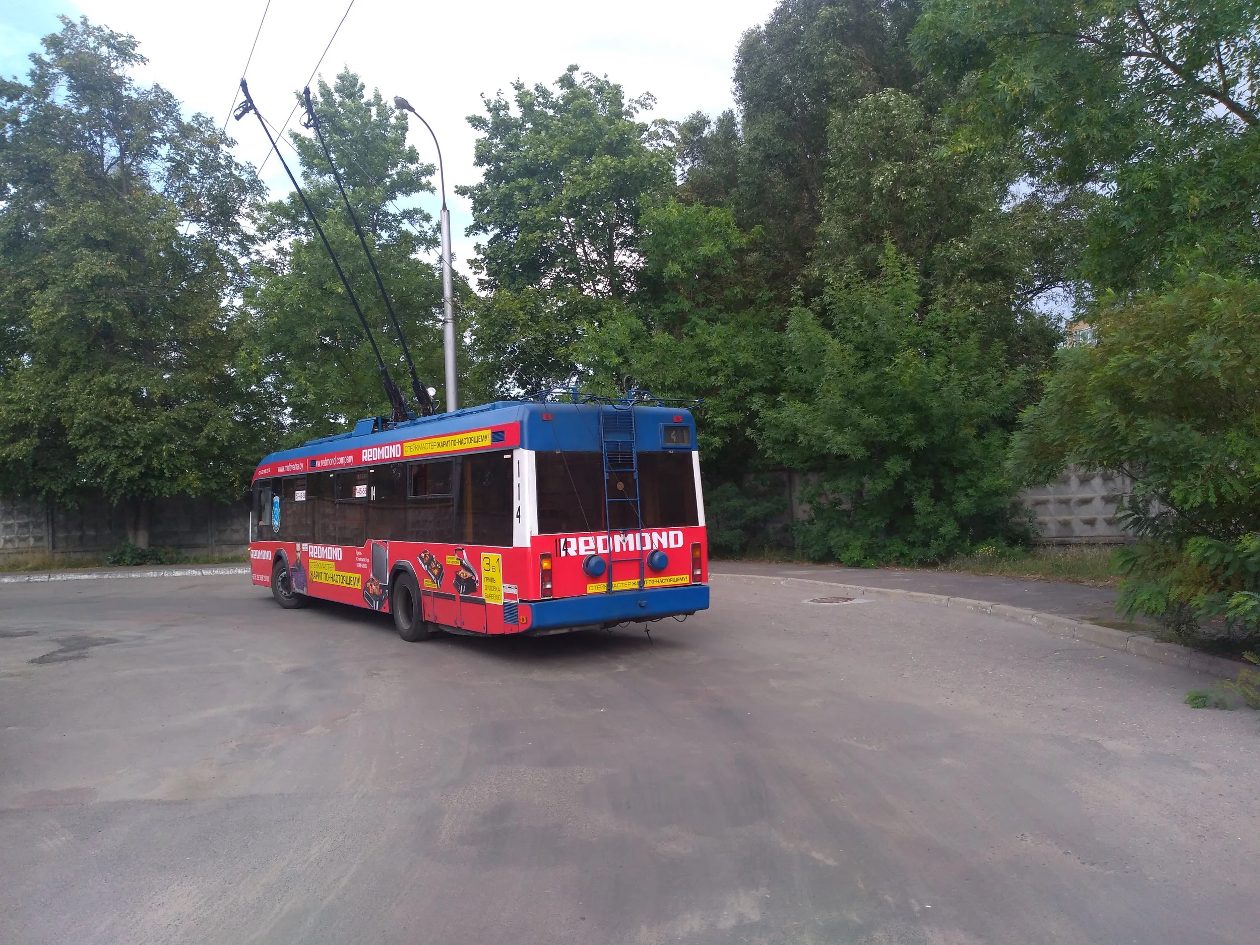 3x u konečné KSM (severovýchod města).