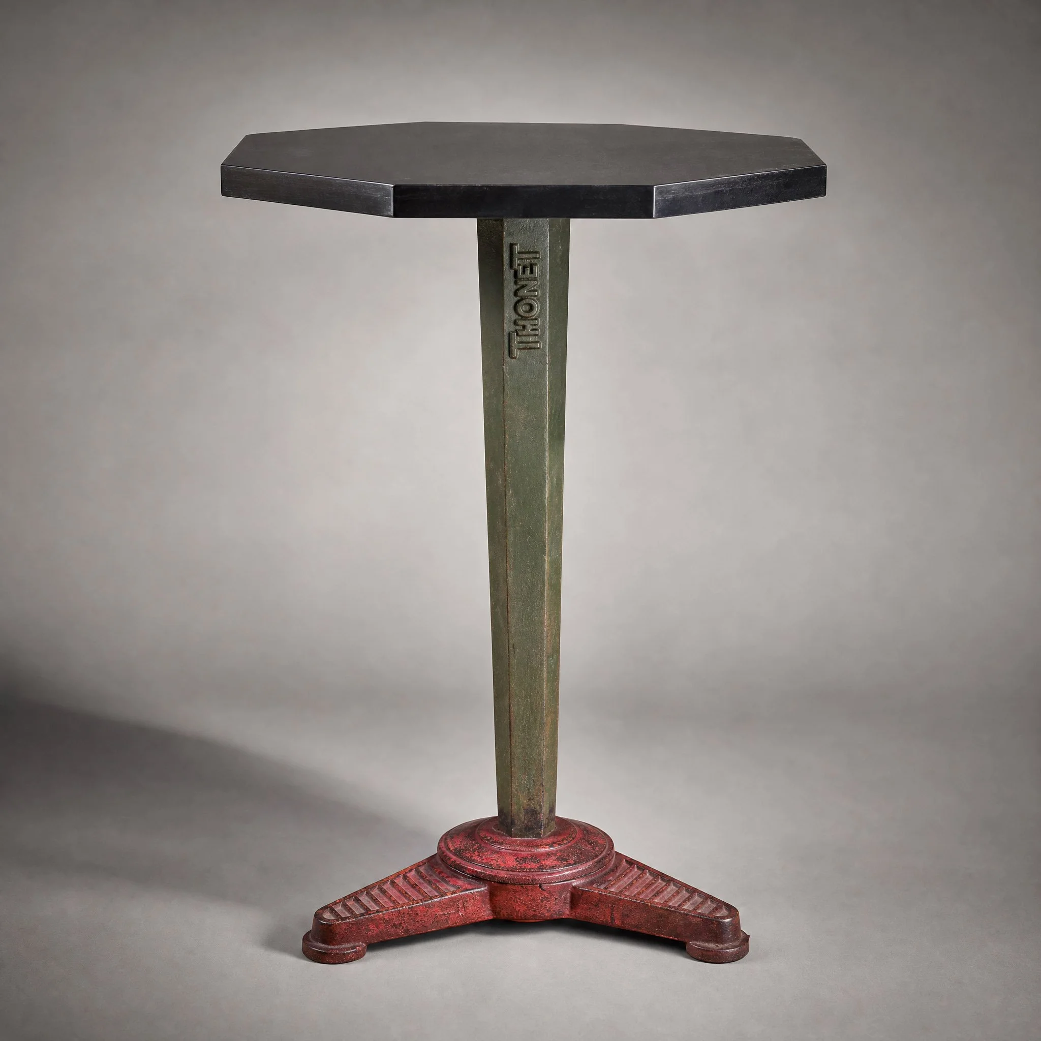 Thonet Table II.jpg
