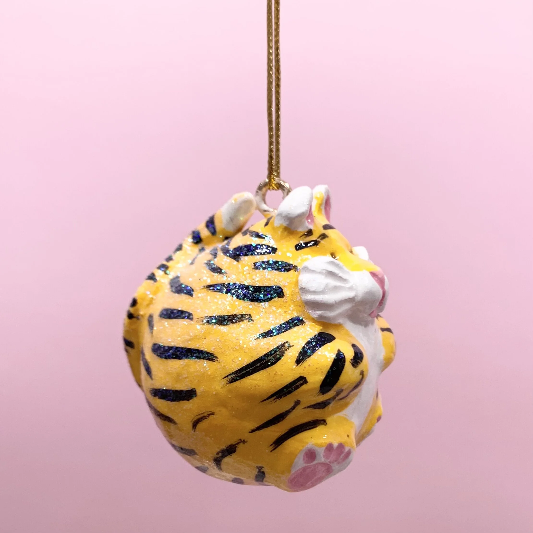 CEAB6C47-0BFD-472D-9F15-9322D8C661E8